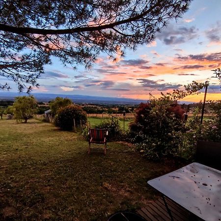 Maison De Campagne Vue Panoramique Rozier-en-Donzy Экстерьер фото